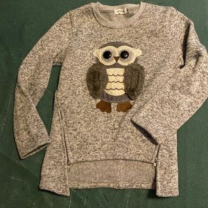 Ward Wolf owl sweater